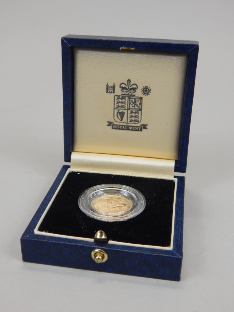 Appraisal: A Queen Elizabeth II half gold sovereign dated boxed