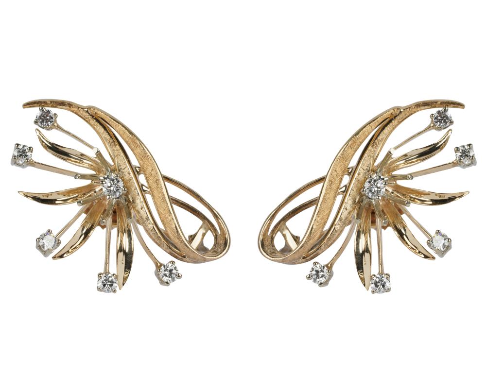 Appraisal: KARAT YELLOW GOLD DIAMOND EARCLIPSthe screw-back earrings containing six full