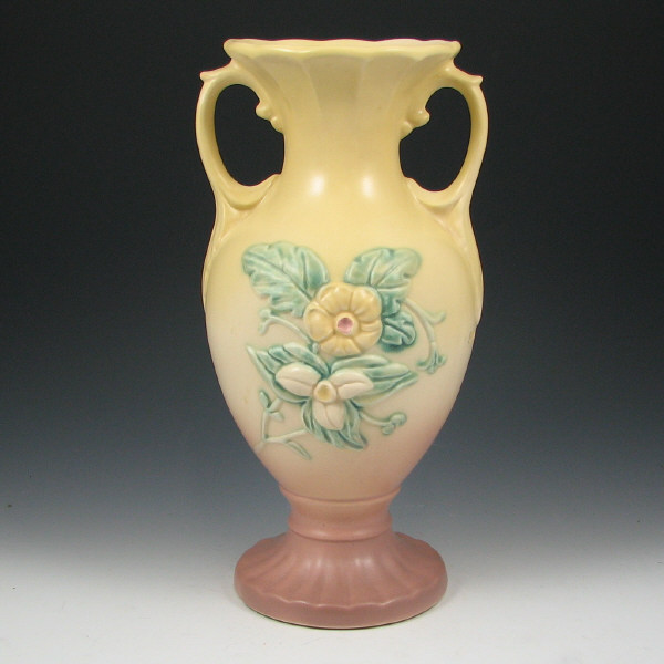 Appraisal: Hull Wildflower W- - Vase - Mint Wildflower vase in