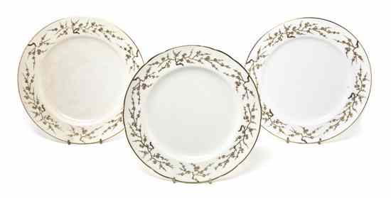 Appraisal: A Set of Eleven English Dinner Plates Mintons with gilt