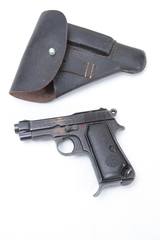 Appraisal: PISTOL Beretta mm SN with holster