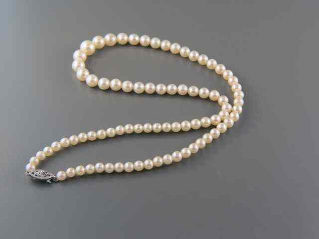 Appraisal: Pearl Necklace high grade cultured pearls graduated to mm ''