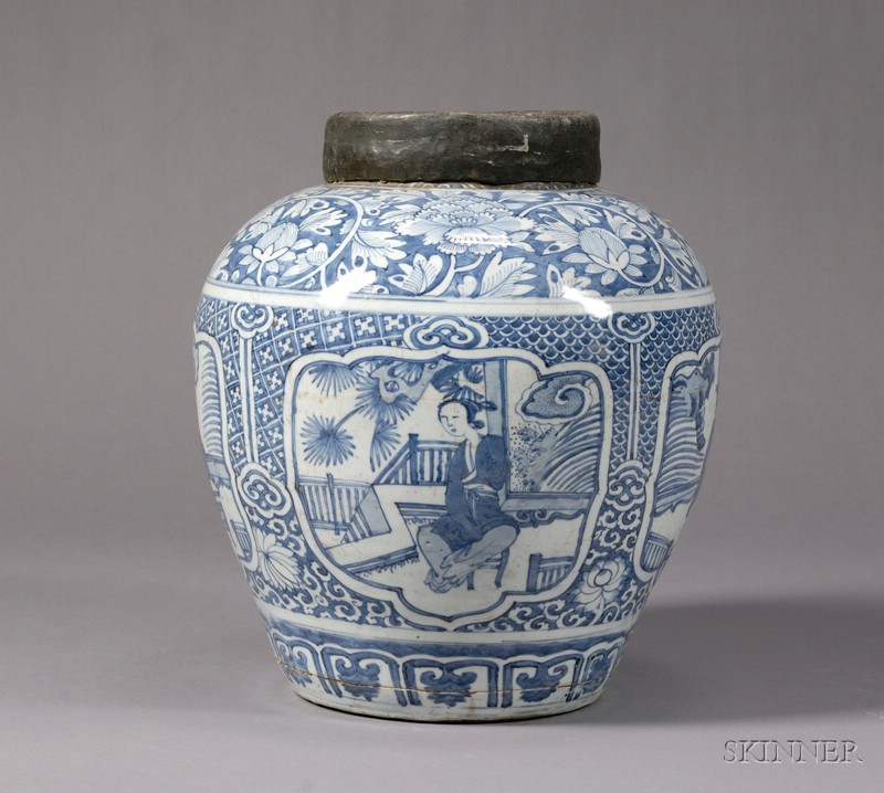 Appraisal: Large Porcelain Jar China Ming period th century underglaze blue