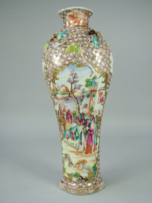 Appraisal: A Chinese porcelain famille rose flared baluster vase late th