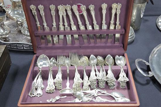 Appraisal: SET OF STERLING SILVER FLATWARE Towle Old Colonial pattern Twelve