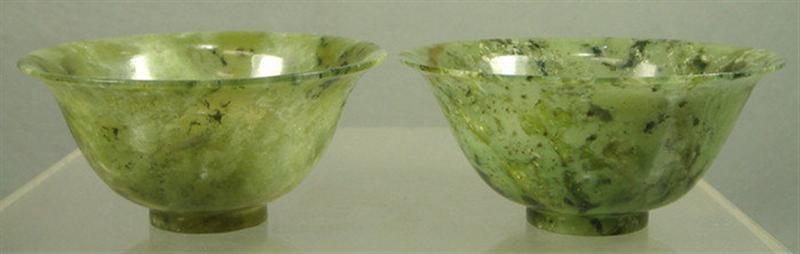 Appraisal: Lot of th c Chinese mottled jade bowls measuring dia