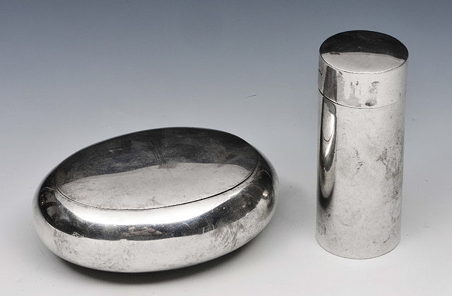 Appraisal: Silver tobacco boxof simple oval form with gilt interior Birmingham