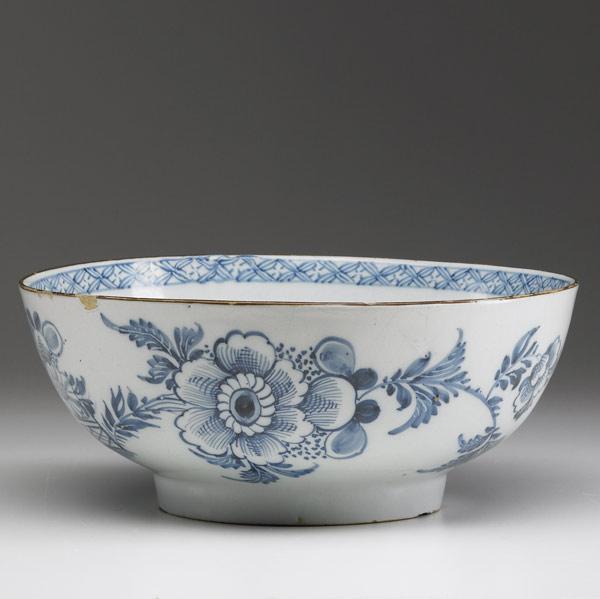 Appraisal: DELFT Liverpool bowl with floral decoration ca - Roughness to