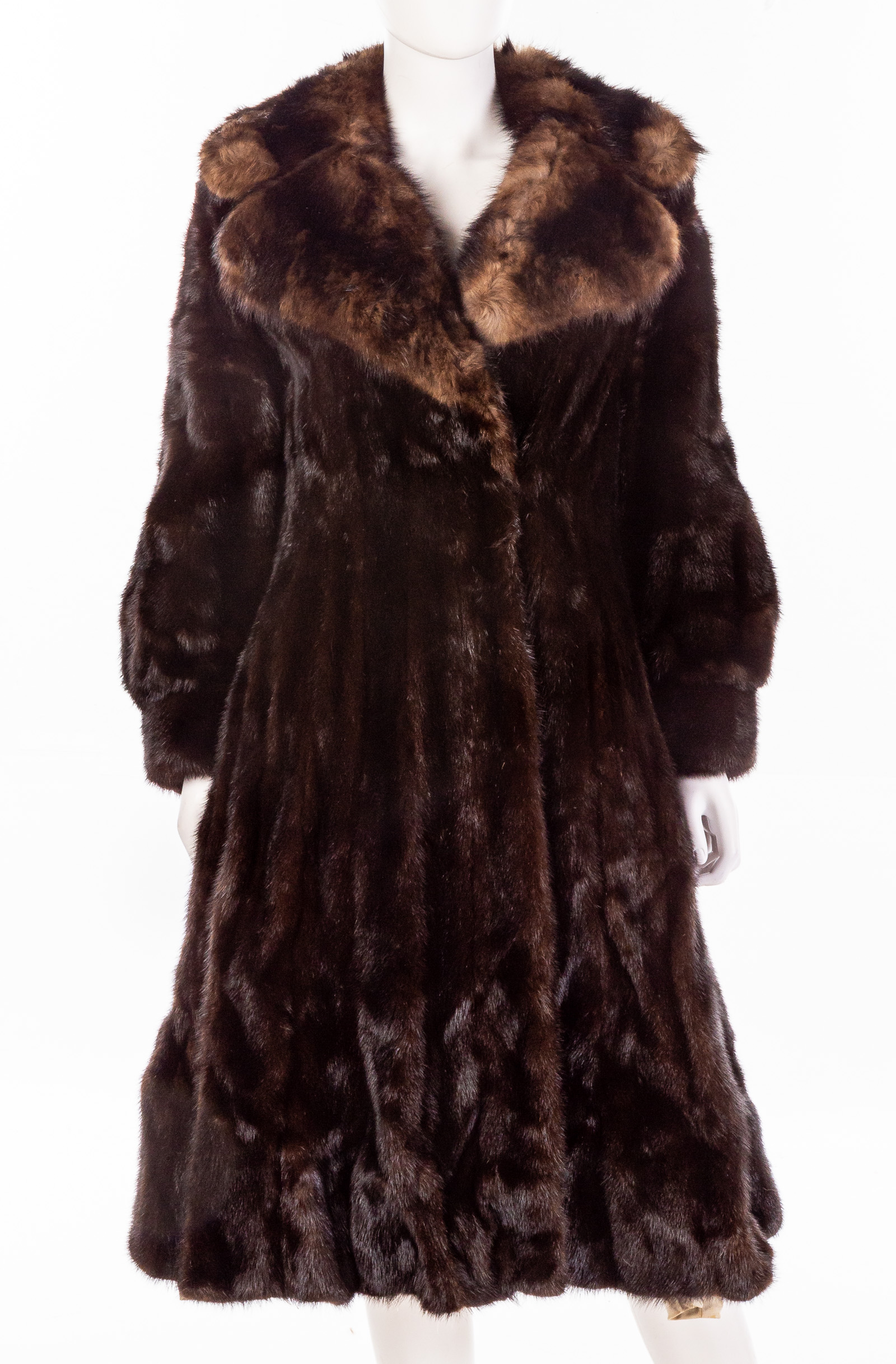 Appraisal: VINTAGE HUTZLER'S MINK COAT