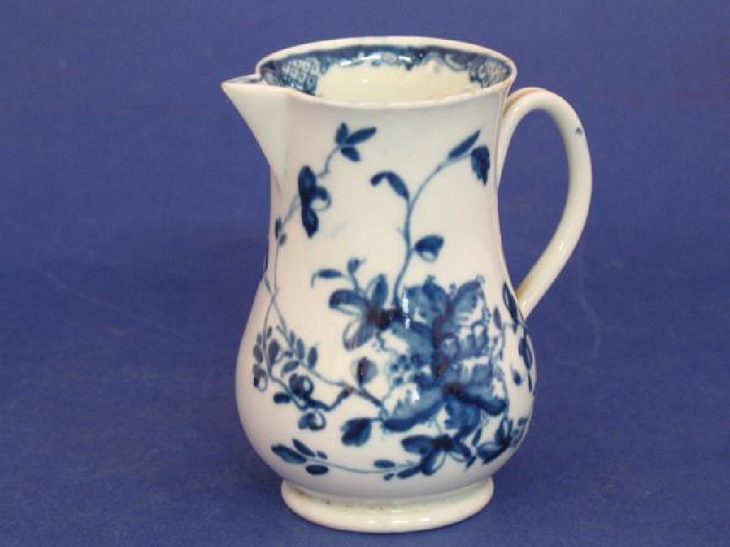 Appraisal: A FIRST PERIOD WORCESTER BLUE AND WHITE SMALL CREAM JUG