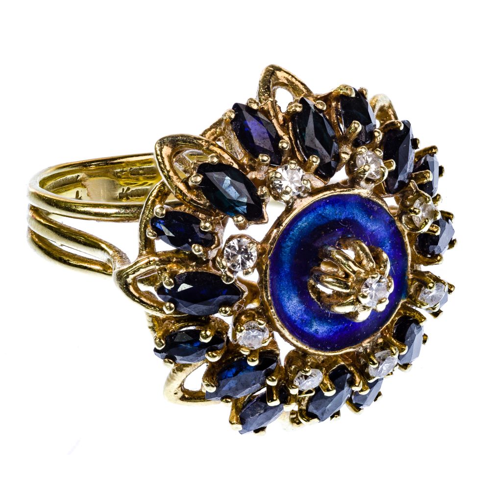 Appraisal: K YELLOW GOLD BLUE SAPPHIRE AND DIAMOND RINGPrincess style dome