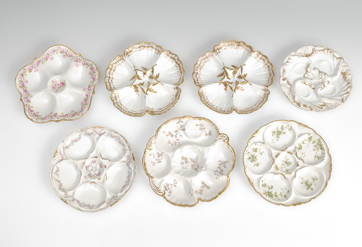 Appraisal: FRENCH LIMOGES PORCELAIN OYSTER PLATES An assembled collection of total