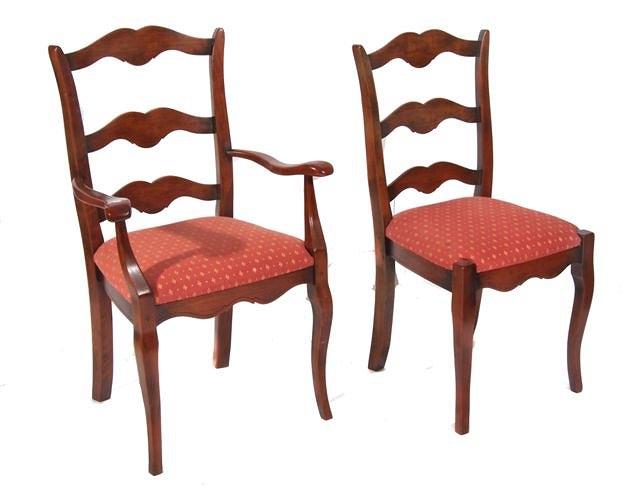 Appraisal: A set of eight cherry wood ladder back dining chairs