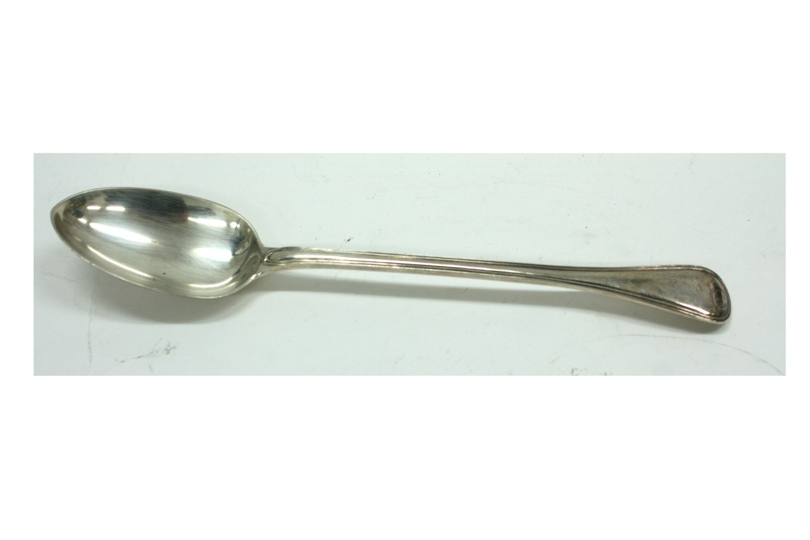 Appraisal: A Victorian silver Old English thread pattern silver basting spoon