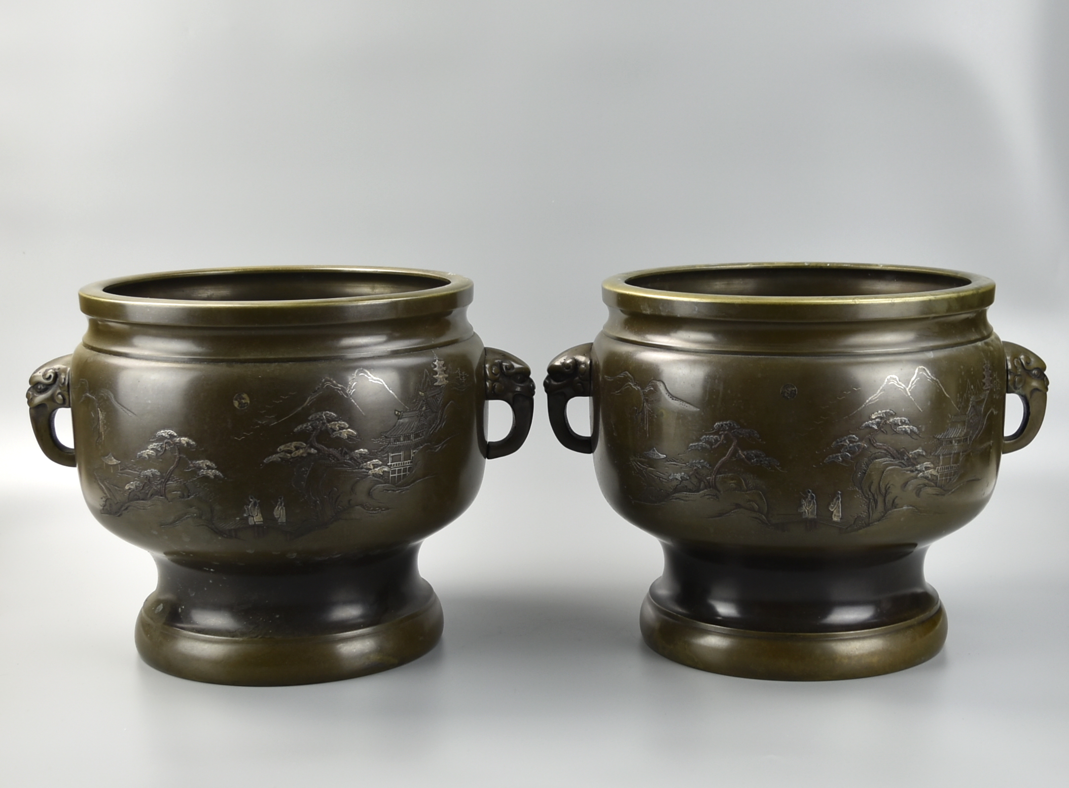 Appraisal: PAIR OF LARGE JAPANESE MIXED METAL BRONZE CENSERS the body