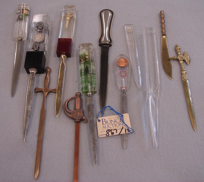 Appraisal: Lot of vintage letter openers mostly lucite handled Including Marineland