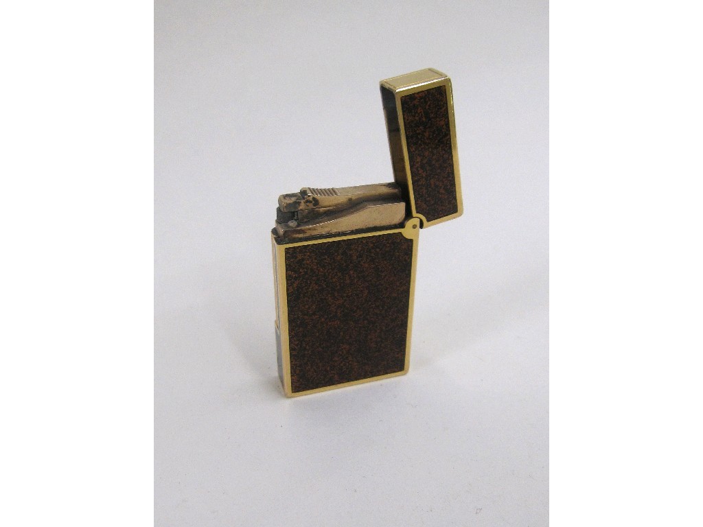 Appraisal: Dupont cigarette lighter