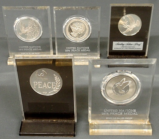 Appraisal: - Five sterling silver proof Peace medals dia each -