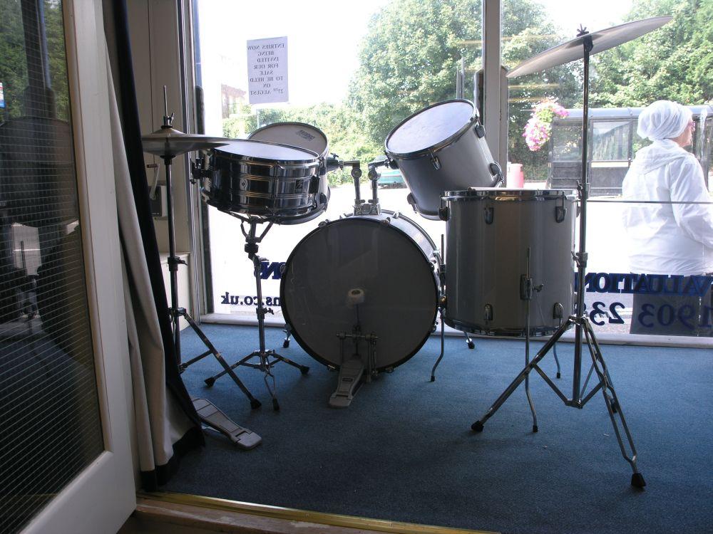 Appraisal: A Performance Percussion drum kit -