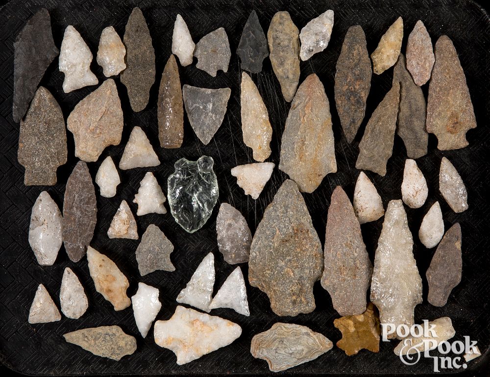 Appraisal: Collection of ancient Pennsylvania stone points Collection of ancient Pennsylvania