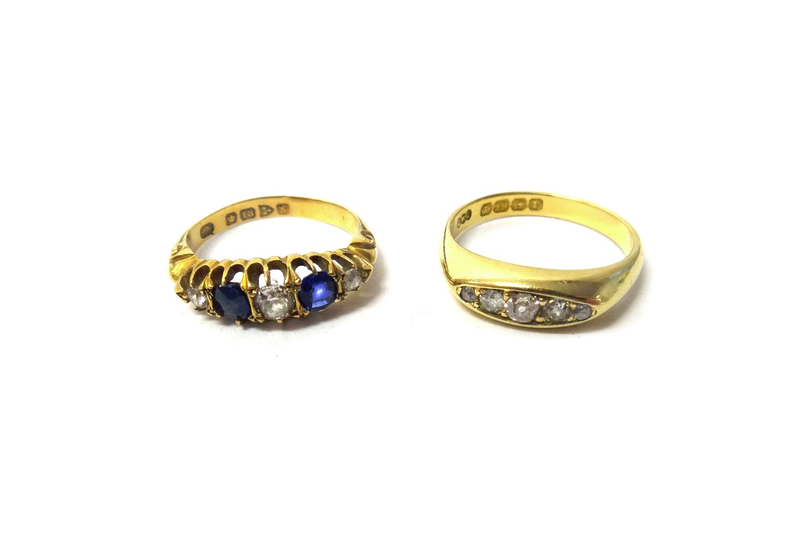 Appraisal: An ct gold sapphire and diamond set five stone ring