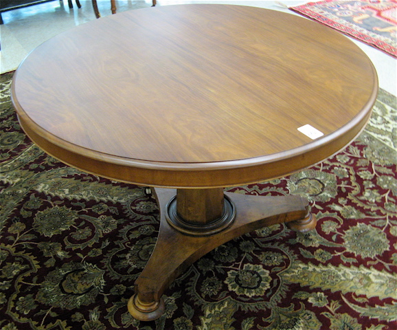 Appraisal: WILLIAM IV MAHOGANY TILT-TO BREAKFAST TABLE English second quarter of