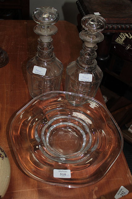 Appraisal: AN ORREFORS CLEAR GLASS LOBED DISH with engraved mark to