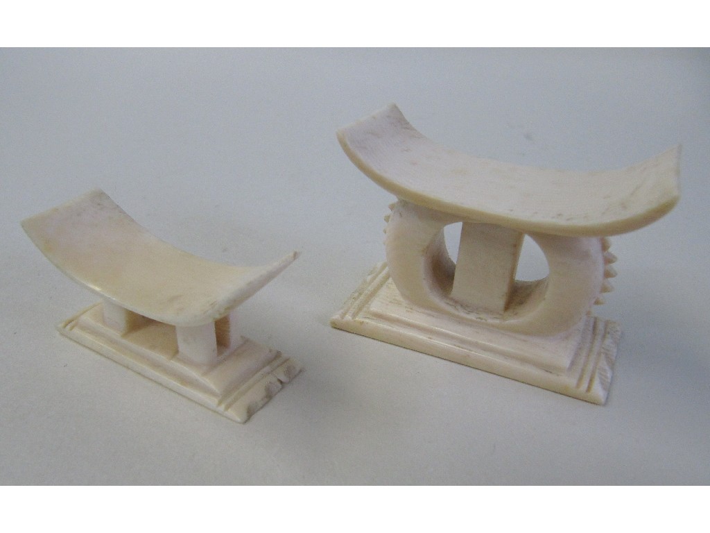 Appraisal: Lot comprising two ivory models of temple gates