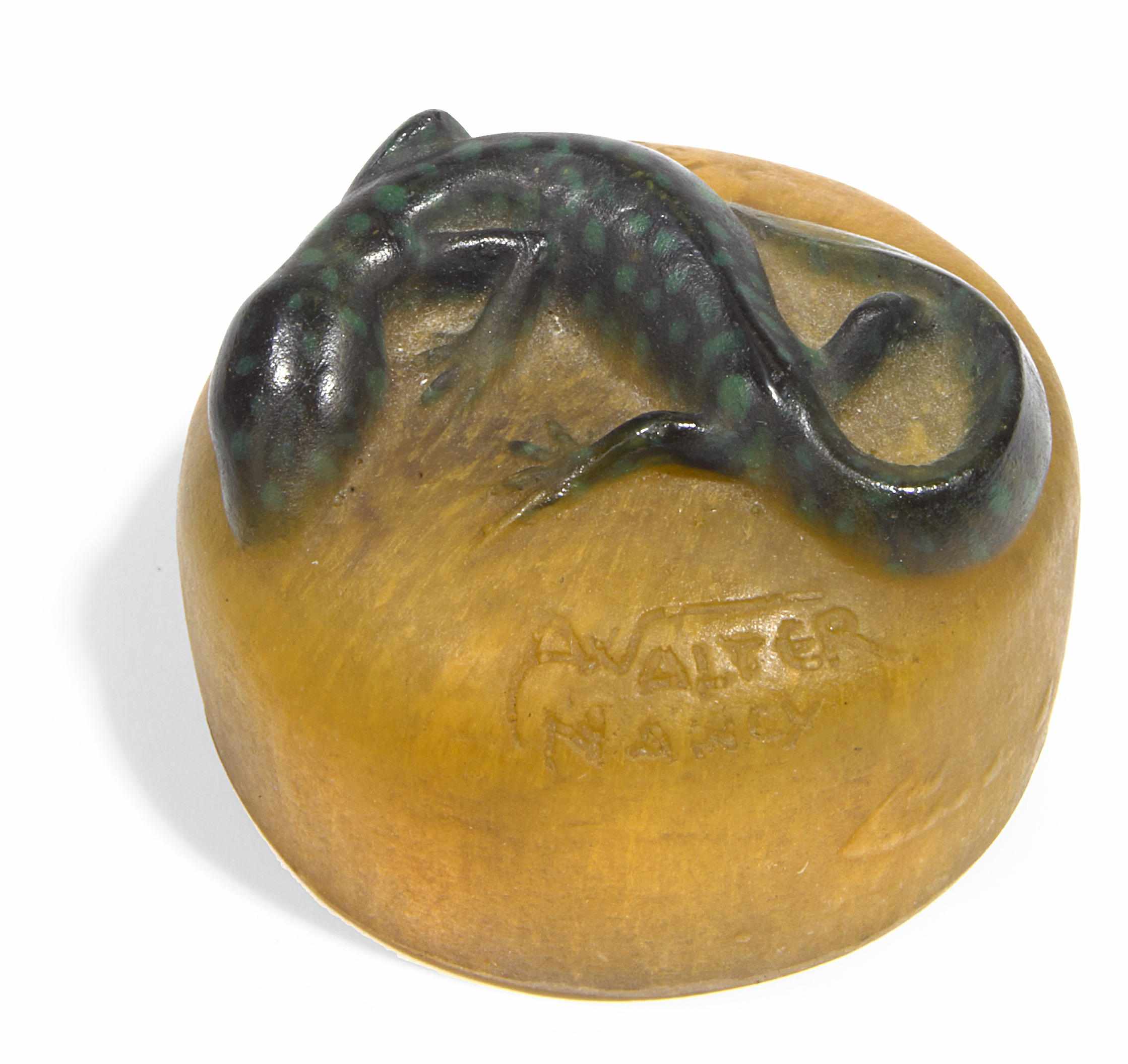 Appraisal: An Almeric Walter pte de verre salamander paper weight designed