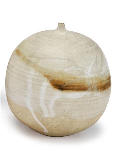 Appraisal: TOSHIKO TAKAEZU american b Untitled ceramic vessel Of spherical form