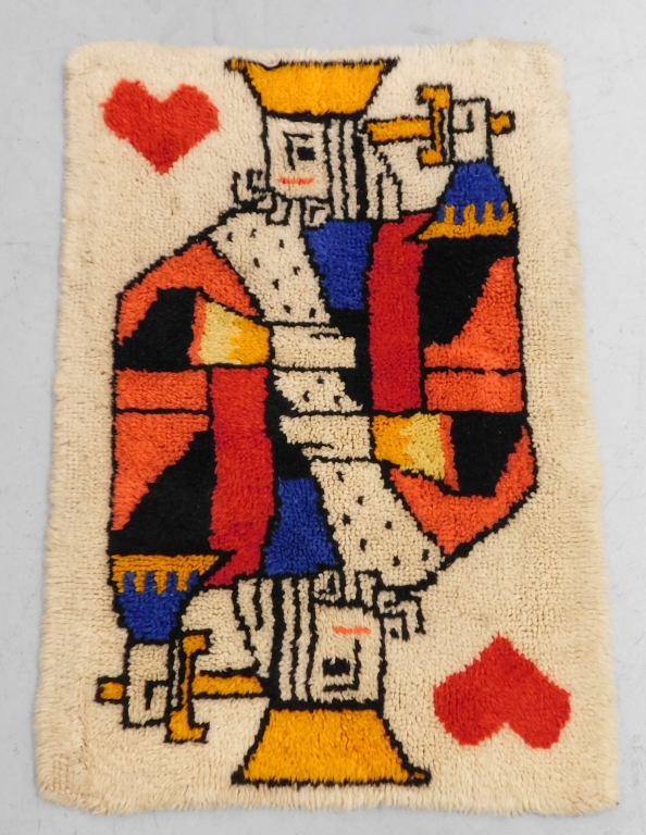 Appraisal: VINTAGE SUICIDE KING OF HEARTS LATCH HOOK RUG United States