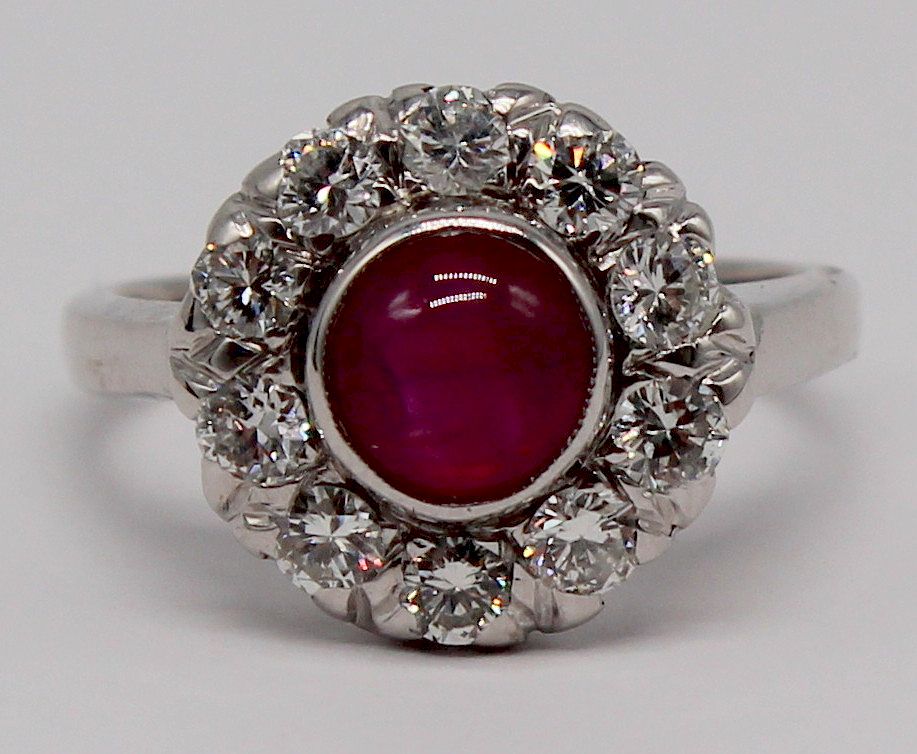 Appraisal: JEWELRY kt Gold Diamond and Star Ruby Ring Antique style