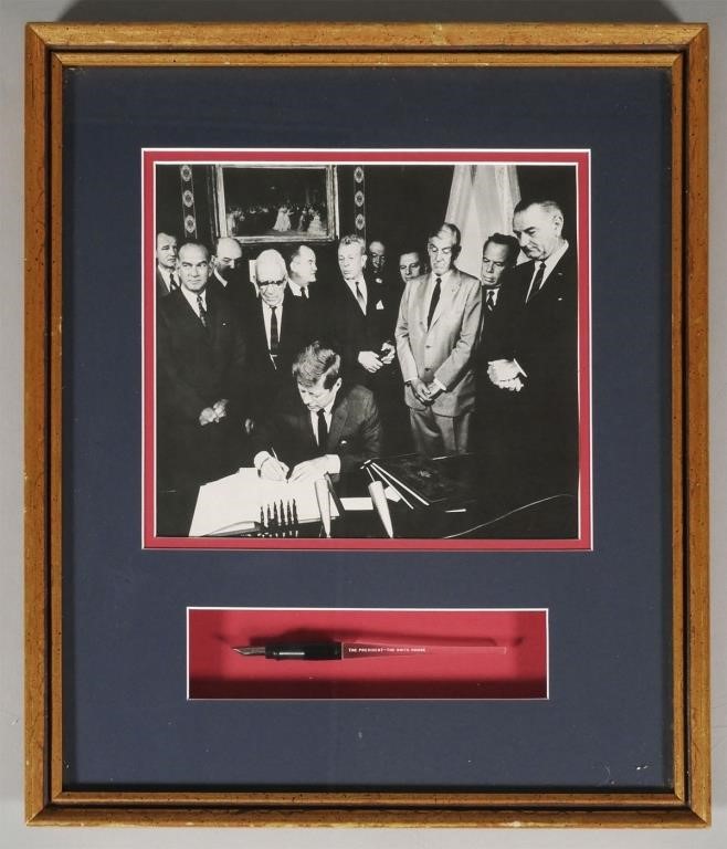 Appraisal: JOHN F KENNEDY Esterbrook pen with photo 'Bill signing' ink