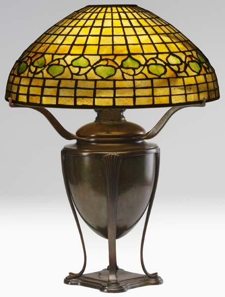 Appraisal: TIFFANY STUDIOS Table lamp with Acorn glass shade in yellow