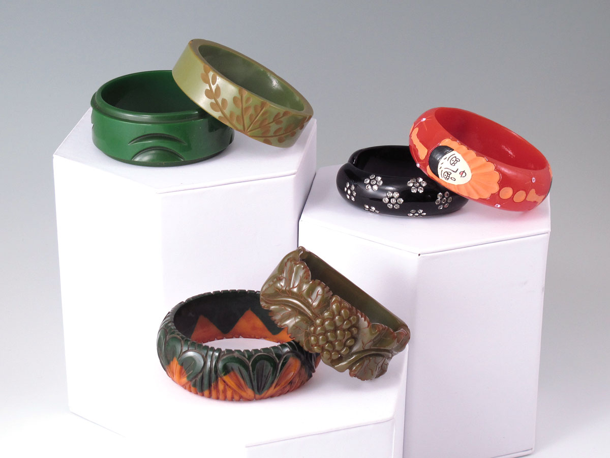 Appraisal: BAKELITE AND PLASTIC BANGLE BRACELETS A piece group to include