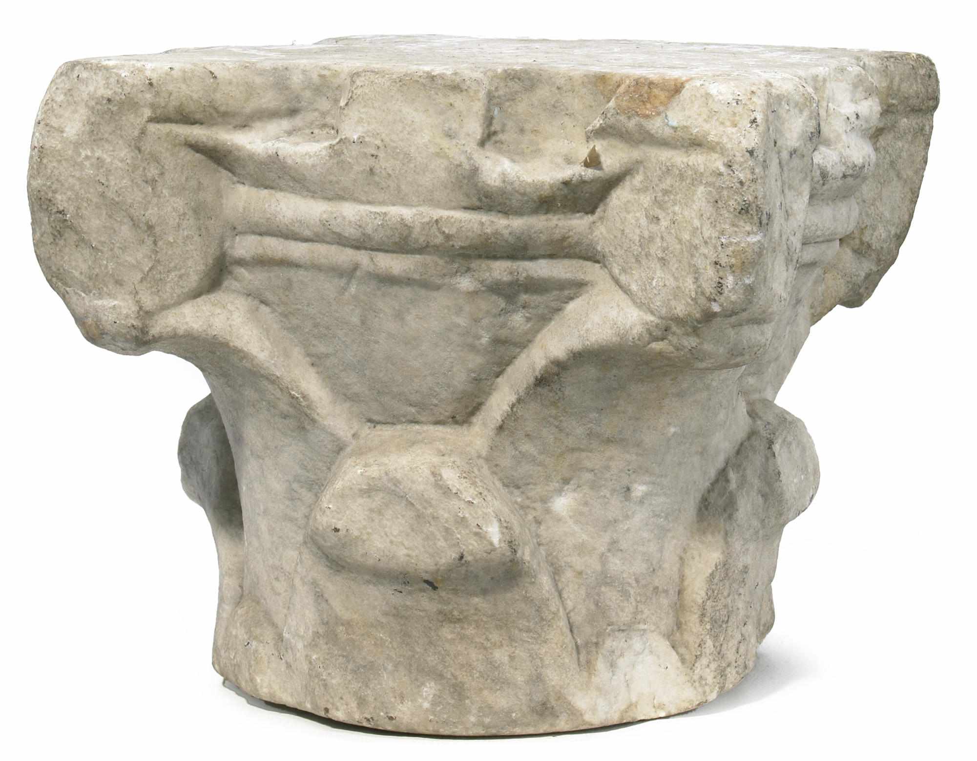 Appraisal: A Renaissance carved marble capital probably th th century The