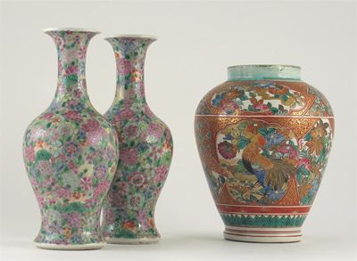 Appraisal: A pair of Chinese mille fleurs vases and a Japanese