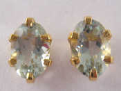 Appraisal: A pair of yellow metal tests carat gold aquamarine stud