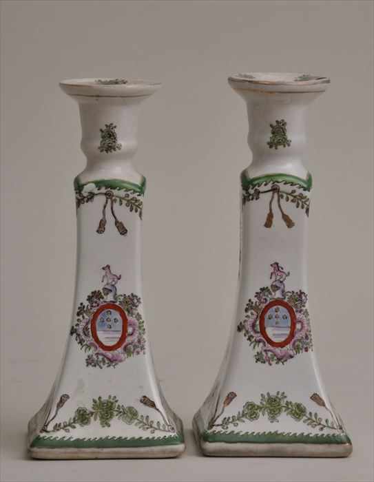 Appraisal: PAIR OF CHINESE EXPORT-STYLE PORCELAIN CANDLESTICKS In the Famille Verte