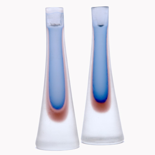 Appraisal: CARLO SCARPA VENINI Pair of inciso glass candlesticks with blue