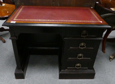 Appraisal: Single Pedestal leather topped ladies desk