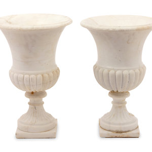 Appraisal: A Pair of Marble Urns Second Half th Century Height