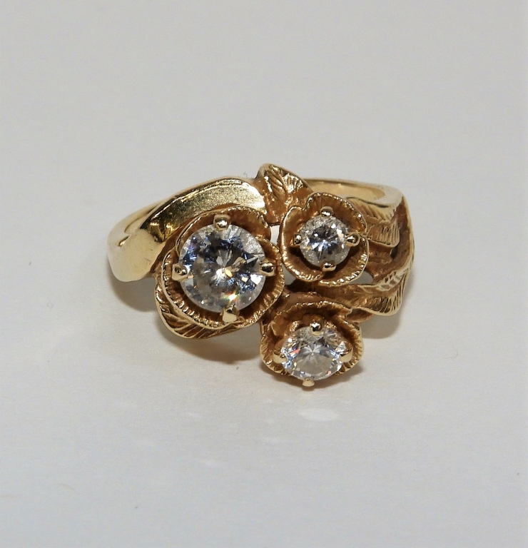 Appraisal: K YELLOW GOLD DIAMOND COCKTAIL RING United States Circa Central