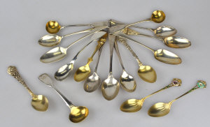 Appraisal: Various Georgian and later silver teaspoons and salt spoons to