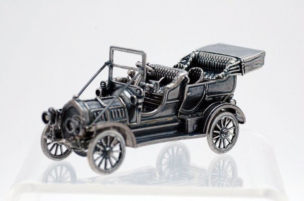 Appraisal: Silver miniature Franklin Mint sterling car Thomas sixty horse flyer