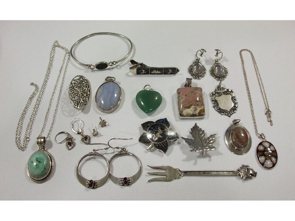 Appraisal: Lot of silver pieces to include agate pendants jade pendant