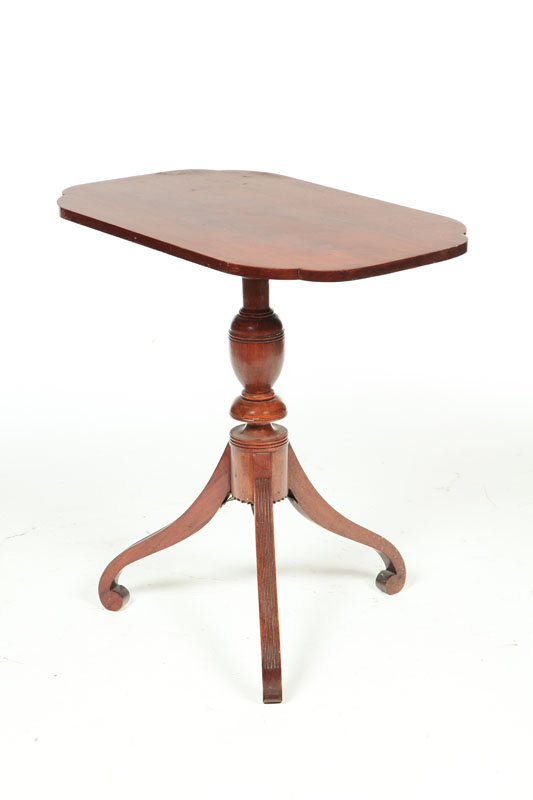 Appraisal: SHERATON TILT-TOP TABLE Attributed to Pittsburgh Pennsylvania nd quarter- th