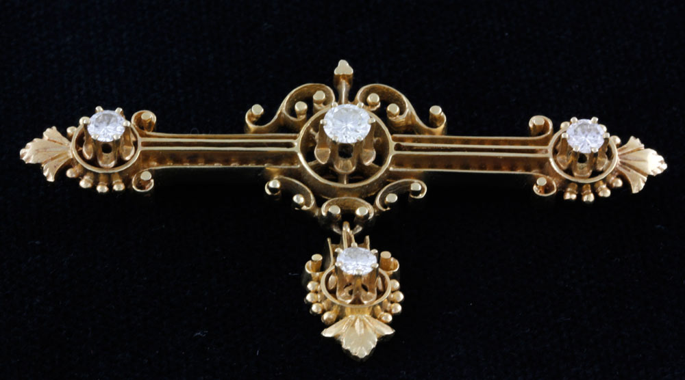 Appraisal: - K Diamond Etruscan Style Brooch K yellow gold and