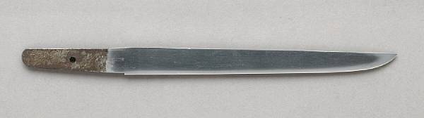 Appraisal: A shinshinto tanto Dated Hirazukuri iori mune hamon in suguha