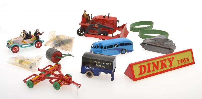 Appraisal: COLLECTION OF UNBOXED DINKY MODELS INCLUDING SUPERTOYS BLAW KNOX BULLDOZER